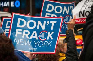 dont_frack_New_York_rally