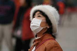 masked_woman_in_China